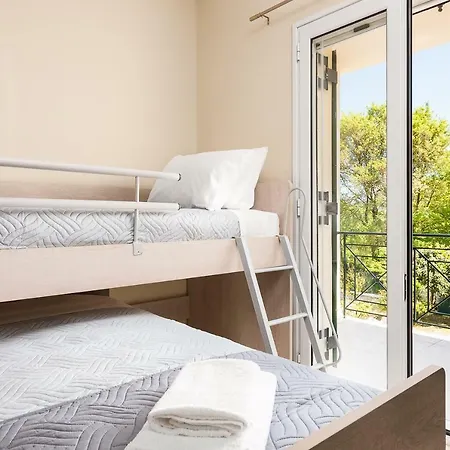 דירה Michael Alepou