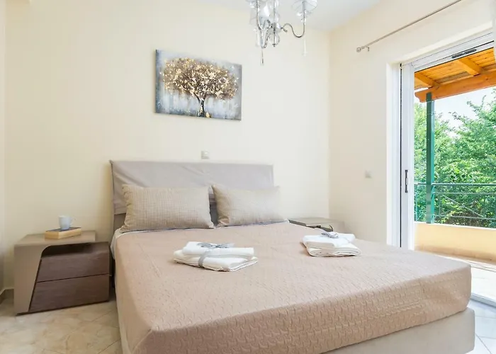 Michael شقة Alepou